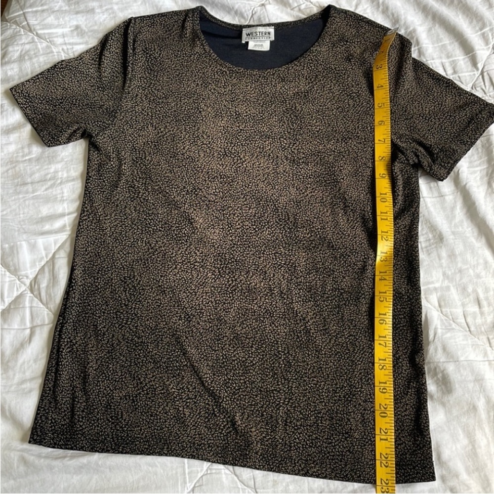 Western‎ Connection Brown and Black Tee Shirt Blouse Size Medium